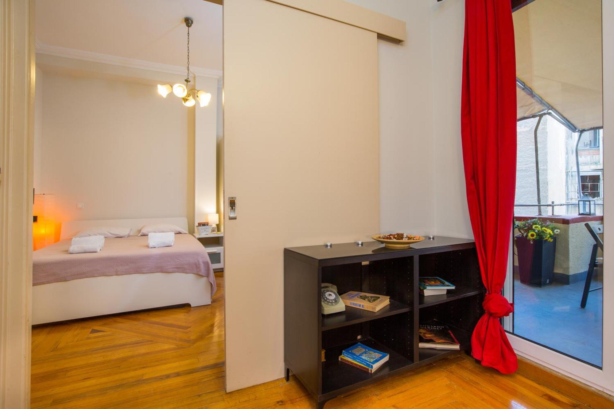 Downtown Quiet Apartment On A Pedestrian Street Athen Exterior foto